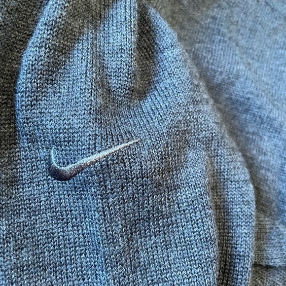 Nike Golf Women’s Merino Wool Lightweight Charcoal Gray Breathable Sweater Sz M - Picture 14 of 14